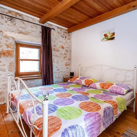 Сasa de vacaciones Stunning In With Wifi Lisane Tinjske